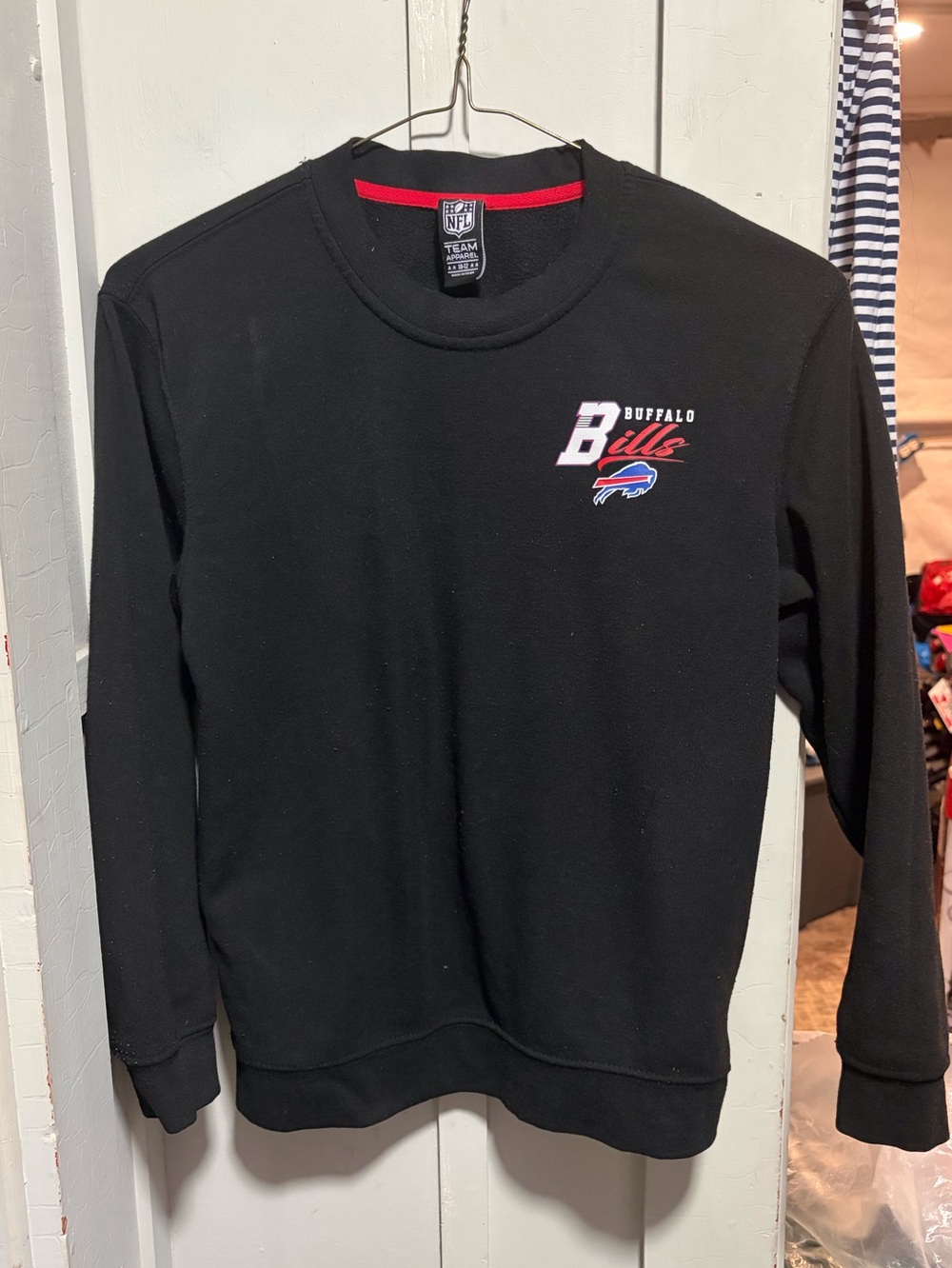 Kids nfl sweatshirt size 10-12